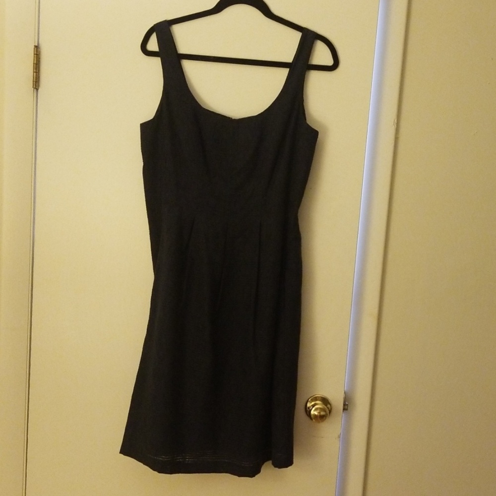 Nine west navy blue tank cocktail dress, pockets!